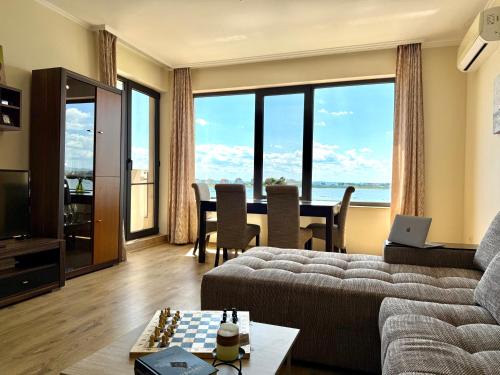 Cosher - Gardenia Palace Apt 11 Free Parking