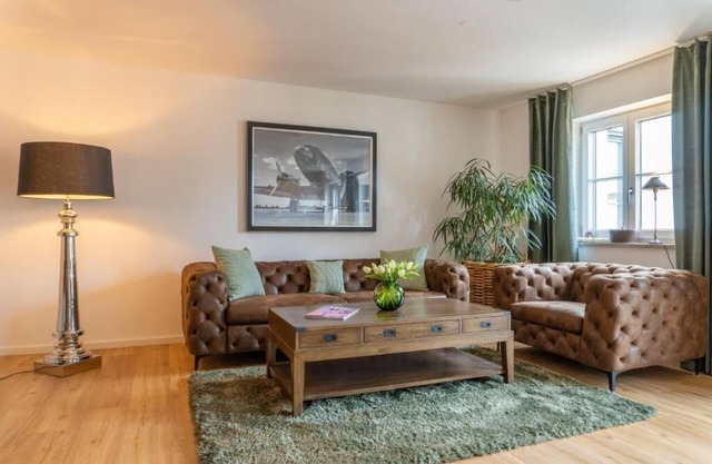 Cosmopolitan Suite, 84qm mit Balkon