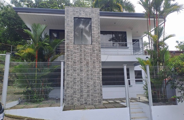 Costa Verde Retreat #2 Relax in Nature Cozy Upper-Level Stay Close to Beaches