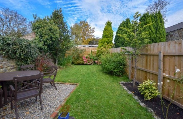 Cosy 1800s Mole Cottage