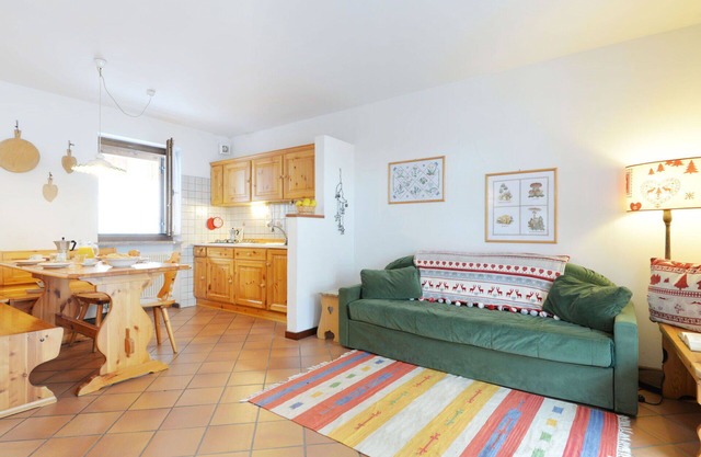 Cosy apartment for 4 people with TV and balcony