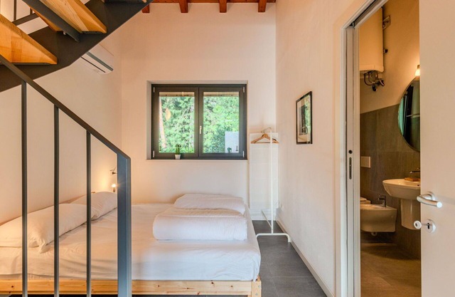 Cosy apartment for 4 people with pool, WIFI, A/C, TV, patio and panoramic view