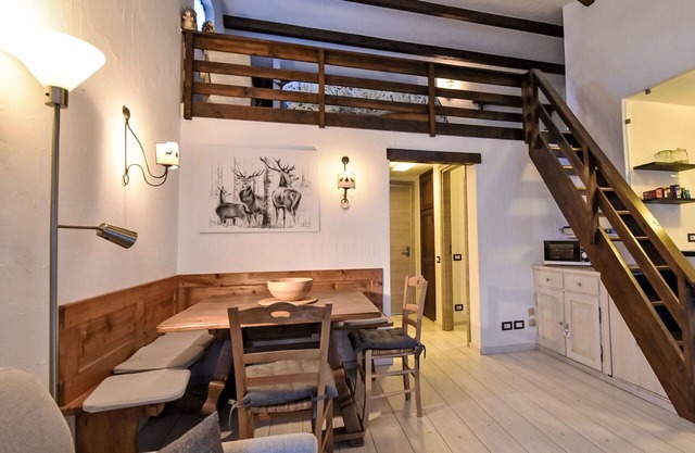 Cosy apartment for 5 people with WIFI, TV and balcony