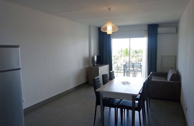 Cosy apartment for 6 guests with A/C, TV, terrace, pets allowed and parking