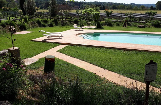 Cosy apartment for 4 guests with pool, WIFI