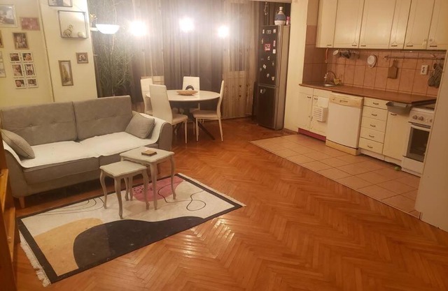 Cosy, warm and lovely 2 bedroom condo in Skopje