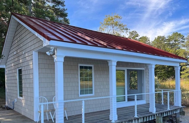 Cottage on a dock with deep water access
