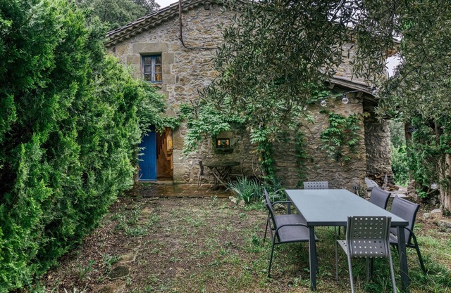 Country House 'Can Rubio, Les Encies' with Mountain View, Private Terrace and Wi-Fi