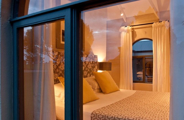 Country House at Kay & Monty