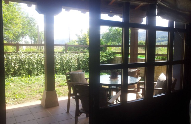 Country house with fireplace and private garden, for 2/4 people in Asturias.