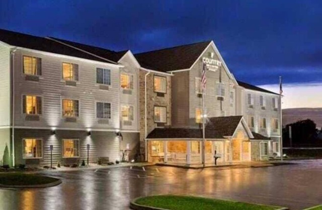 Country Inn & Suites by Radisson, Hiram, GA