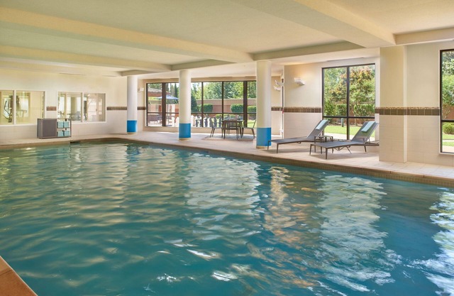 Courtyard by Marriott Warner Robins