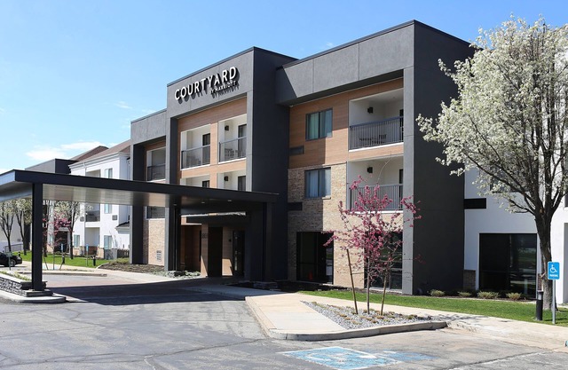 Courtyard by Marriott Layton