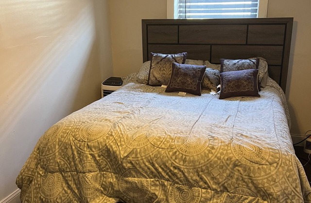 Cozy 1 bedroom apartment in quiet Philadelphia area