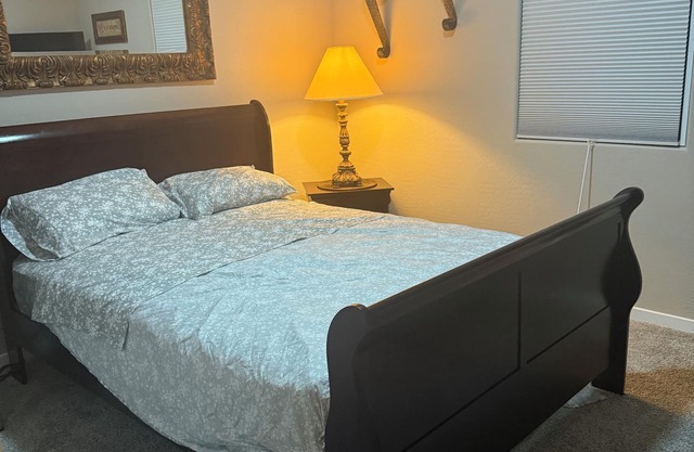 Cozy 1-bedroom in Buckeye/Verrado with WiFi, AC nConvenient freeway access