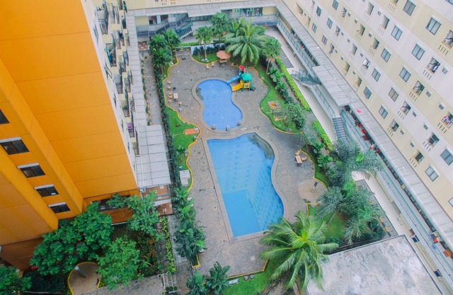 Cozy 2BR Kebagusan City Apartment