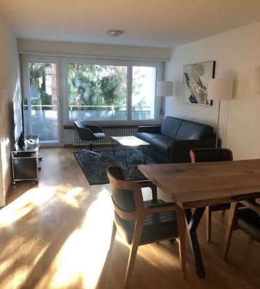 Cozy and sunny 2BR flat in the city centre - Sky10