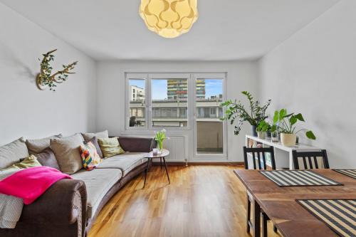 Cozy Apartment 8min from Center