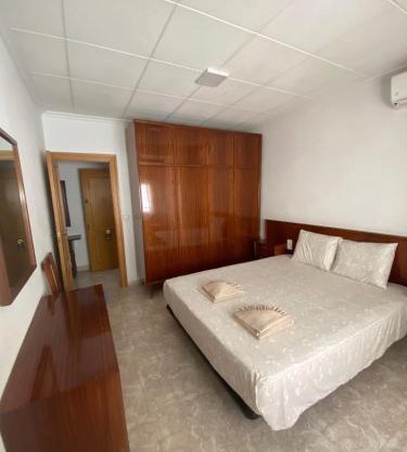 Cozy Apartment in Centre of Alicante near Plaza de Toros