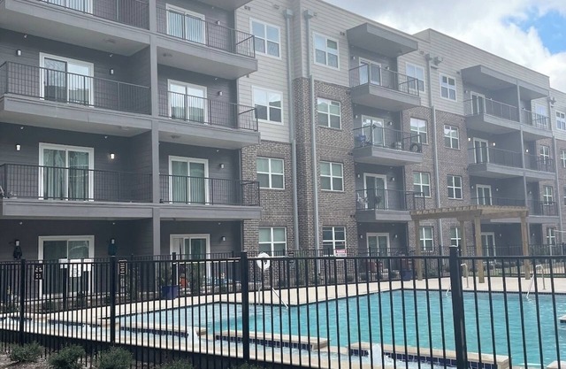 Cozy Apartment in Houston, TX