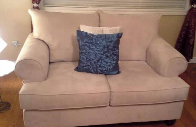 Cozy comfort with free private parkingn