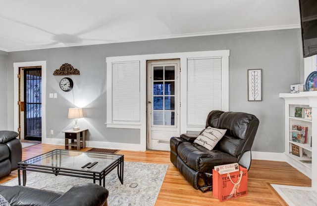 Cozy Cuse home close to downtown and University