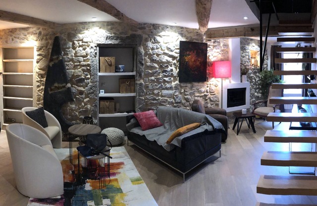 Cozy duplex apartment on the quays of Sète