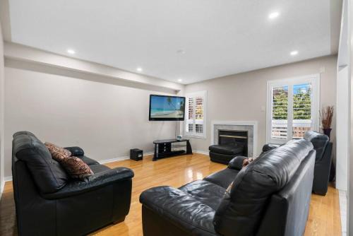 Cozy Family Home Netflix Backyard and Quiet Area