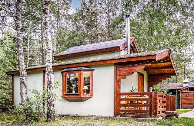 Cozy home in Drzonowo with sauna
