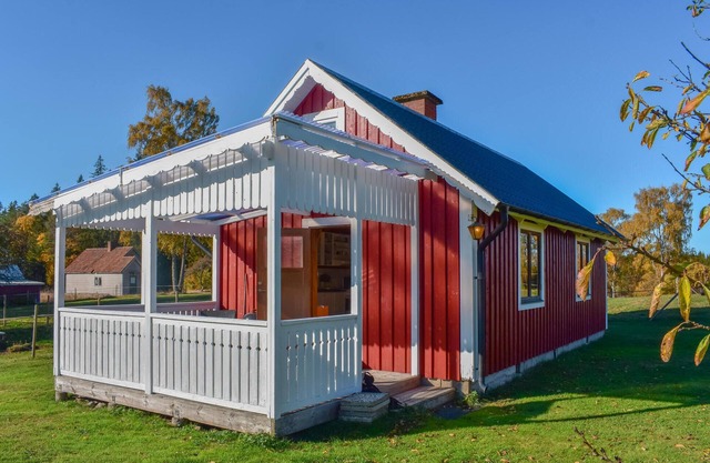 Cozy home in Kyrkhult with WiFi