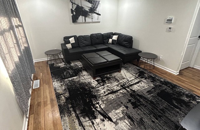 Cozy home near Downtown Columbus