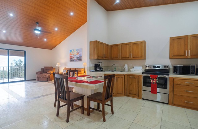 Cozy Mountain Apt - For families - pool & Wi-Fi #4