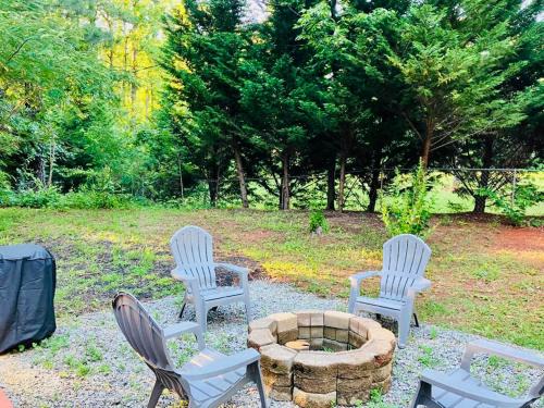 Cozy New Mfd Home near Lake Norman