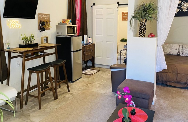 Cozy Private Annex By Six Flags