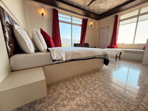 Cozyo Stays Premium Boutique Home Sohra