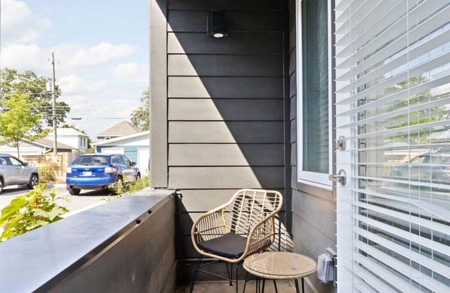 CozySuites l Boutique 1BR, Downtown Indy