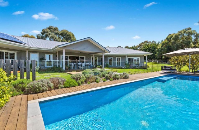 Craigie’s Hut – Luxury Accommodation on the Mornington Peninsula