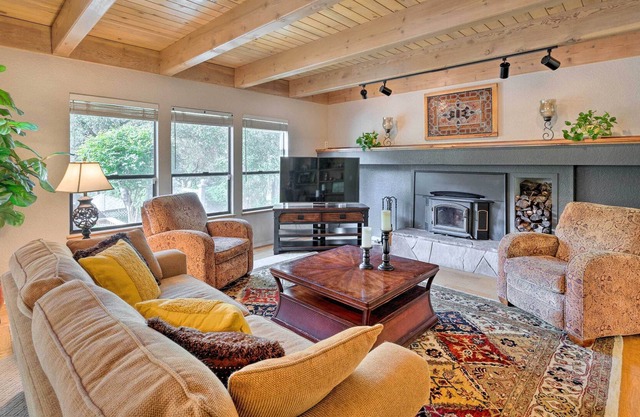 Creekside Auburn Retreat w/ Pool and Sauna!