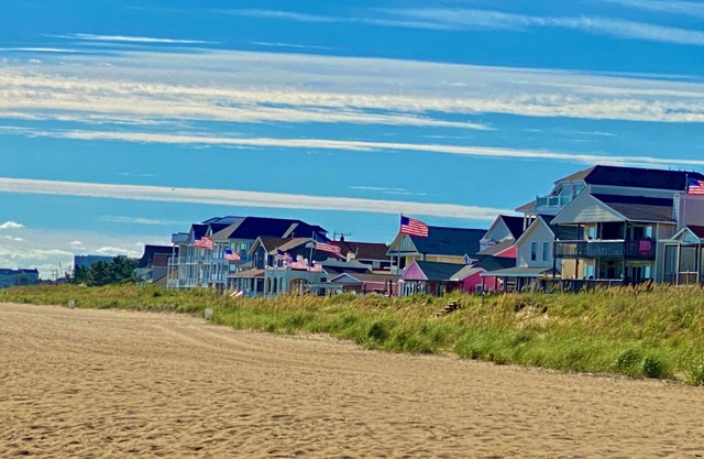 Crest of a Wave! The Little OV Beach House! Kayak, Swim!