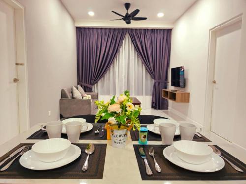 Cubic Botanical Suites - Bangsar South KL