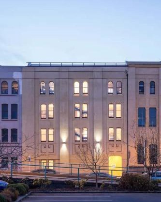 Cumberland Street deluxe apartment No1