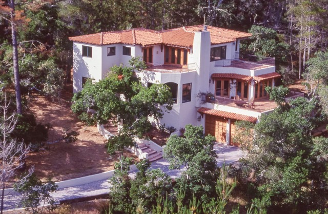 Custom Built Rental on Lodge Hill! Stunning Home in a Peaceful Neighborhood!