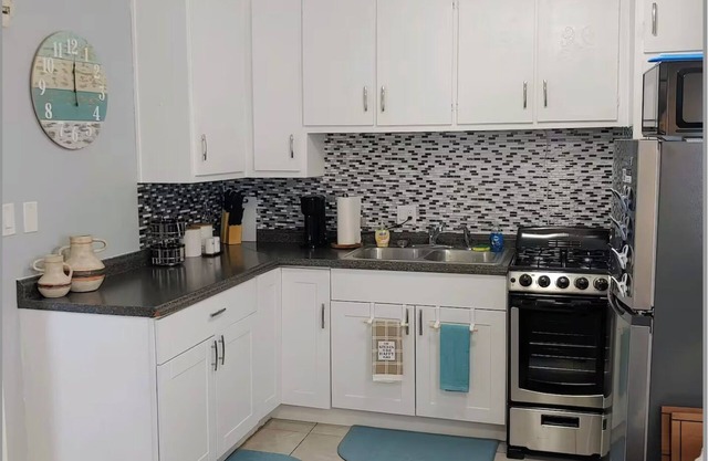 Cute Casita Close To Downtown and Old Town!