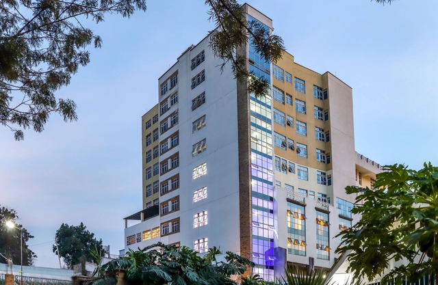 DALLAS PREMIERE HOTEL