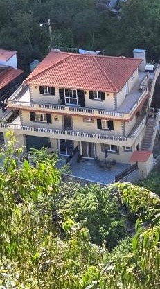 Danny's Rural Suite T2