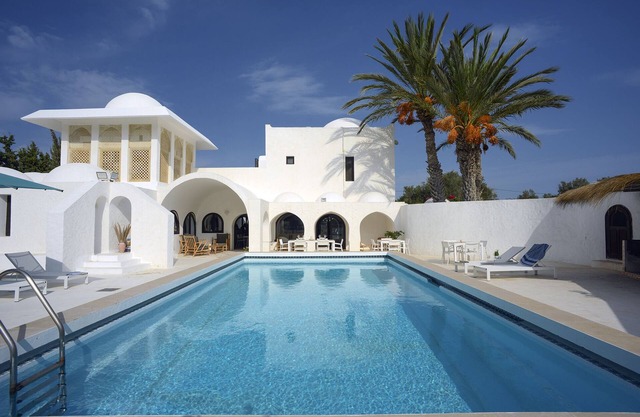 DAR NEJMA TO DJERBA PRIVATIZED ONLY FOR YOU