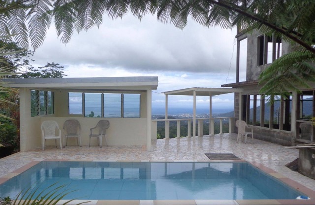Dave Parker's Eco Lodge