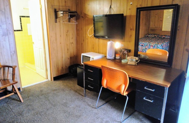 Davis Motel