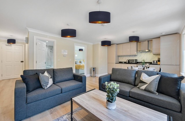 Deanway Serviced Apartments Chalfont St Giles - Apt B