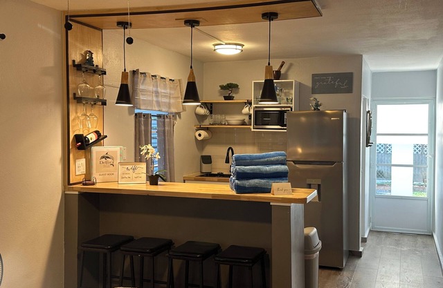 Delfin’s #1 Solar Beach Villa w/Pool & Relax Vibes